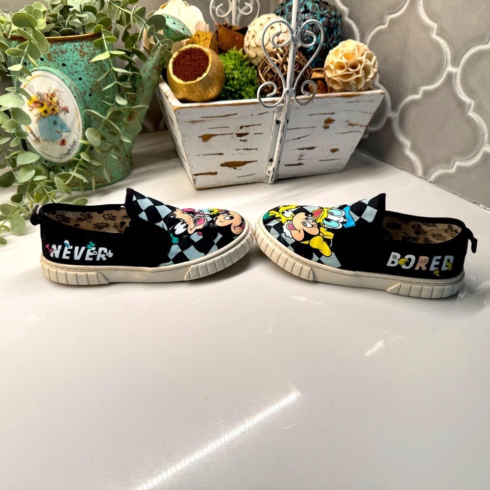 Children’s Zara Mickey Mouse shoes size 7